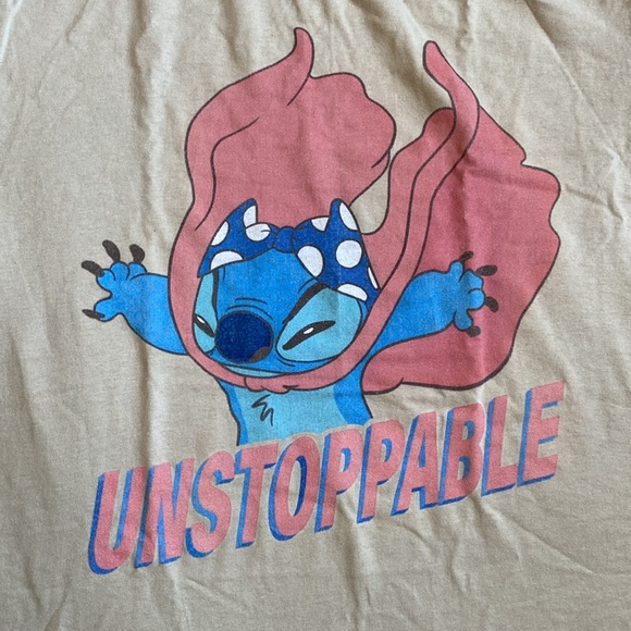 Disney Lilo & Stitch Unstoppable Stitch T-Shirt Hot Topic - Picture 3 of 3